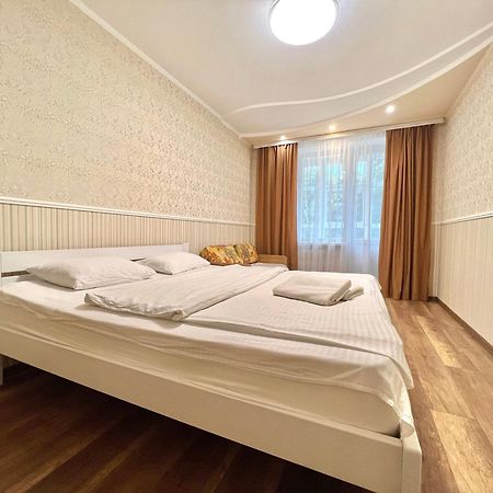 Apartpoltava 100 Квадратних Метрів Затишку В Серці Полтави, Корпусний Парк, Банківський Чек Екстериор снимка