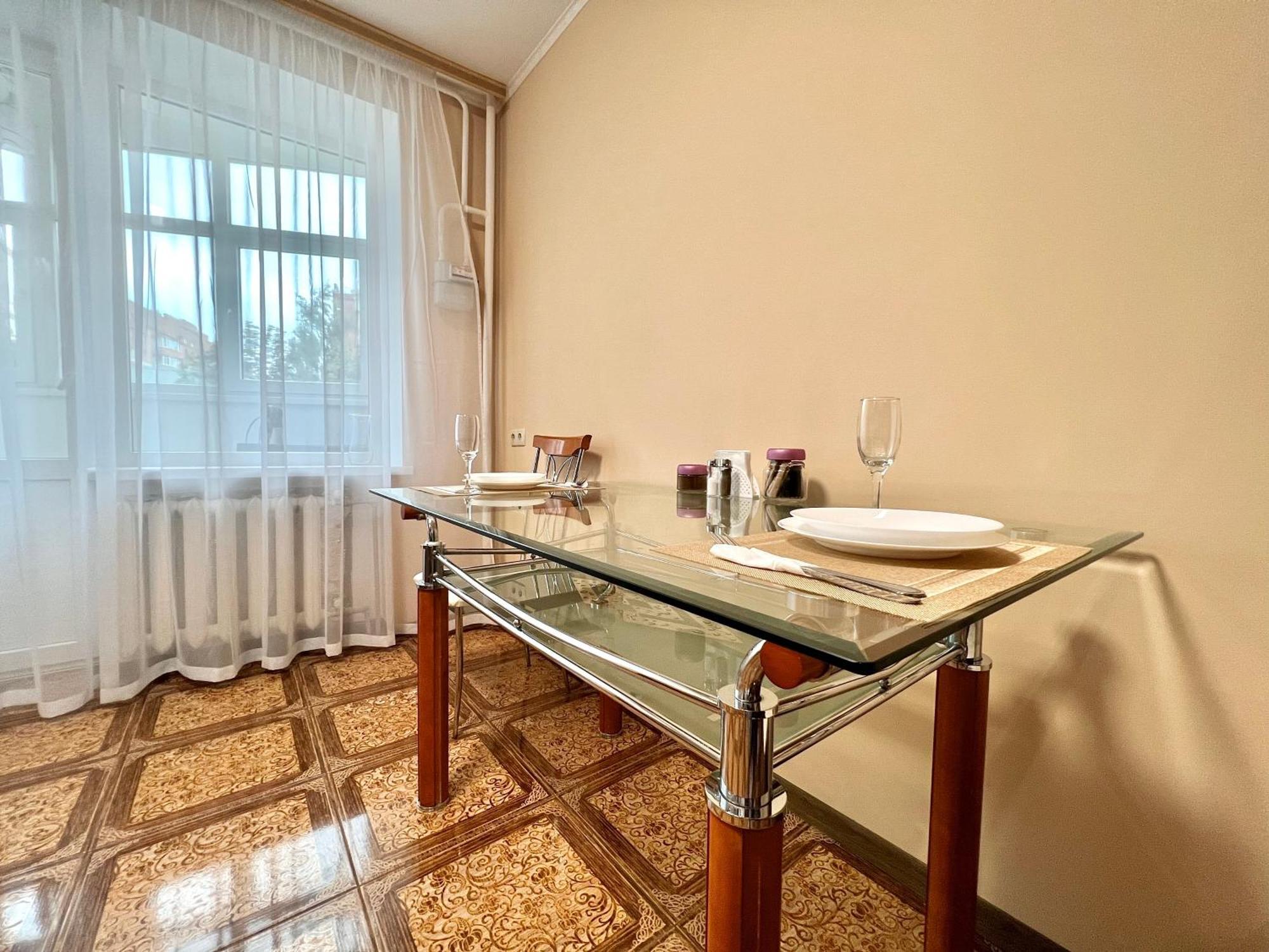 Apartpoltava 100 Квадратних Метрів Затишку В Серці Полтави, Корпусний Парк, Банківський Чек Екстериор снимка