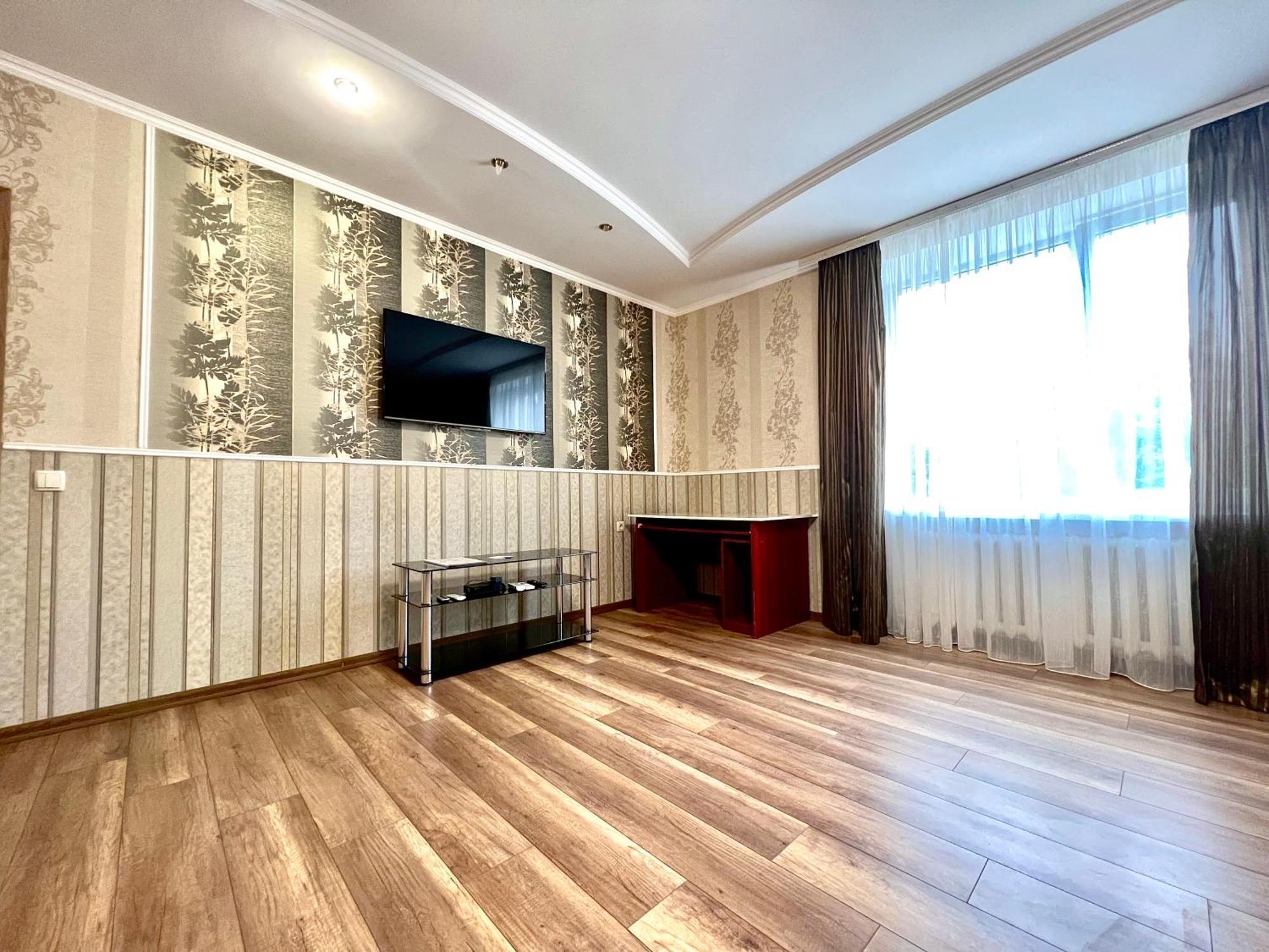 Apartpoltava 100 Квадратних Метрів Затишку В Серці Полтави, Корпусний Парк, Банківський Чек Екстериор снимка